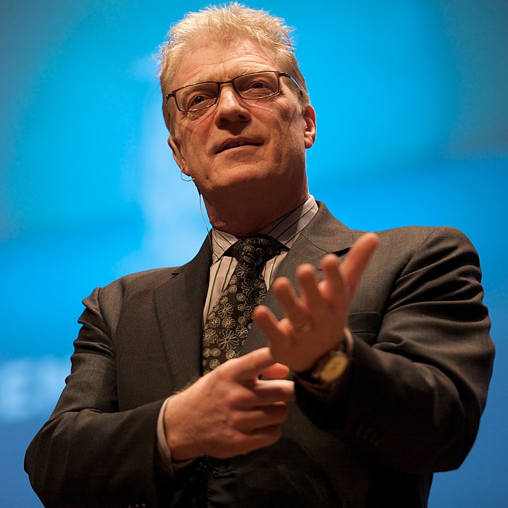 By Sebastiaan ter Burg - Flickr: Sir Ken Robinson @ The Creative Company Conference, CC BY-SA 2.0, https://commons.wikimedia.org/w/index.php?curid=80694632